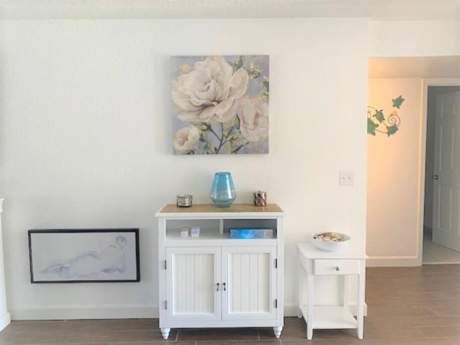 Beautiful Bright & Sparkling 2Bed 1Bath Beach Retreat - Unit 212 Cocoa Beach Exteriér fotografie